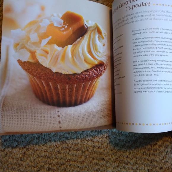 Cupcakes by Shelly Kaldunski - Picture 3 of 4